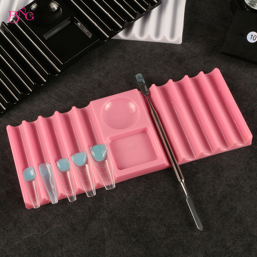 Case With Pencil Holder - حامل أقلام بلاستيكي مزدوج الشكل من